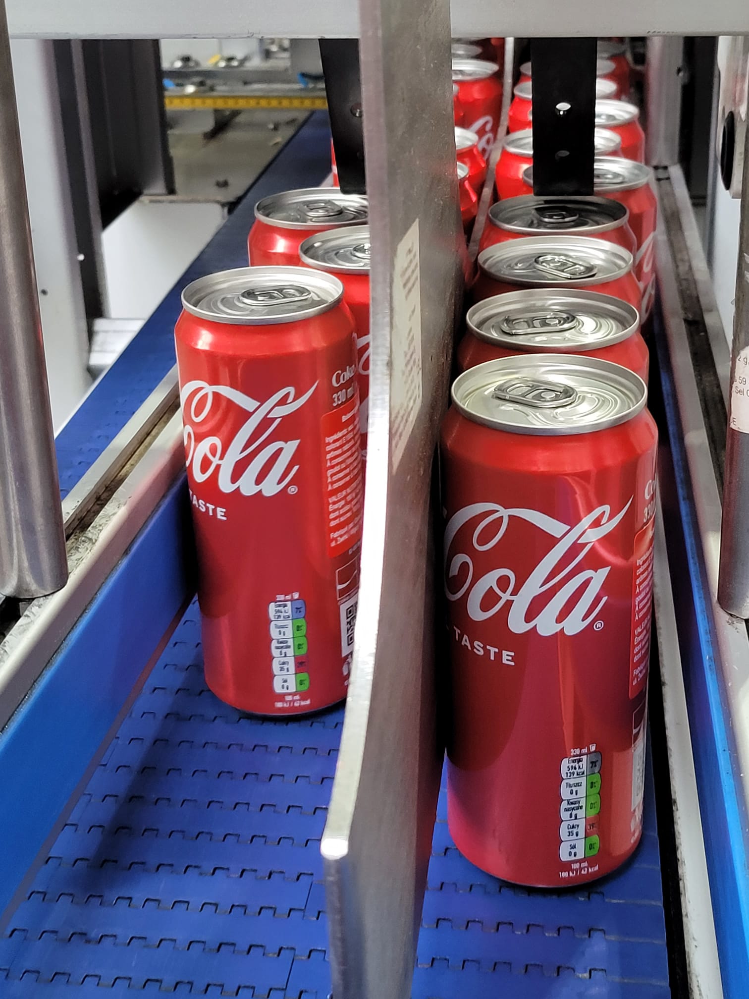 Polish 330 ml can with FR sticker on