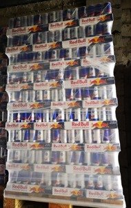 Red Bull  CAN 250 ml  pack Polish