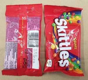 Skittles 80 bags X 38 g Wild Berry x 20 bags , Crazy Sours  x 20 bags , Dark side  x 20 bags , Fruits  x 20 bags 
